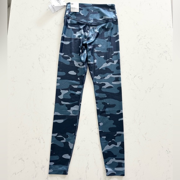 Nike One Mid Rise Blue Camo Leggings Running Workout - Picture 13 of 16